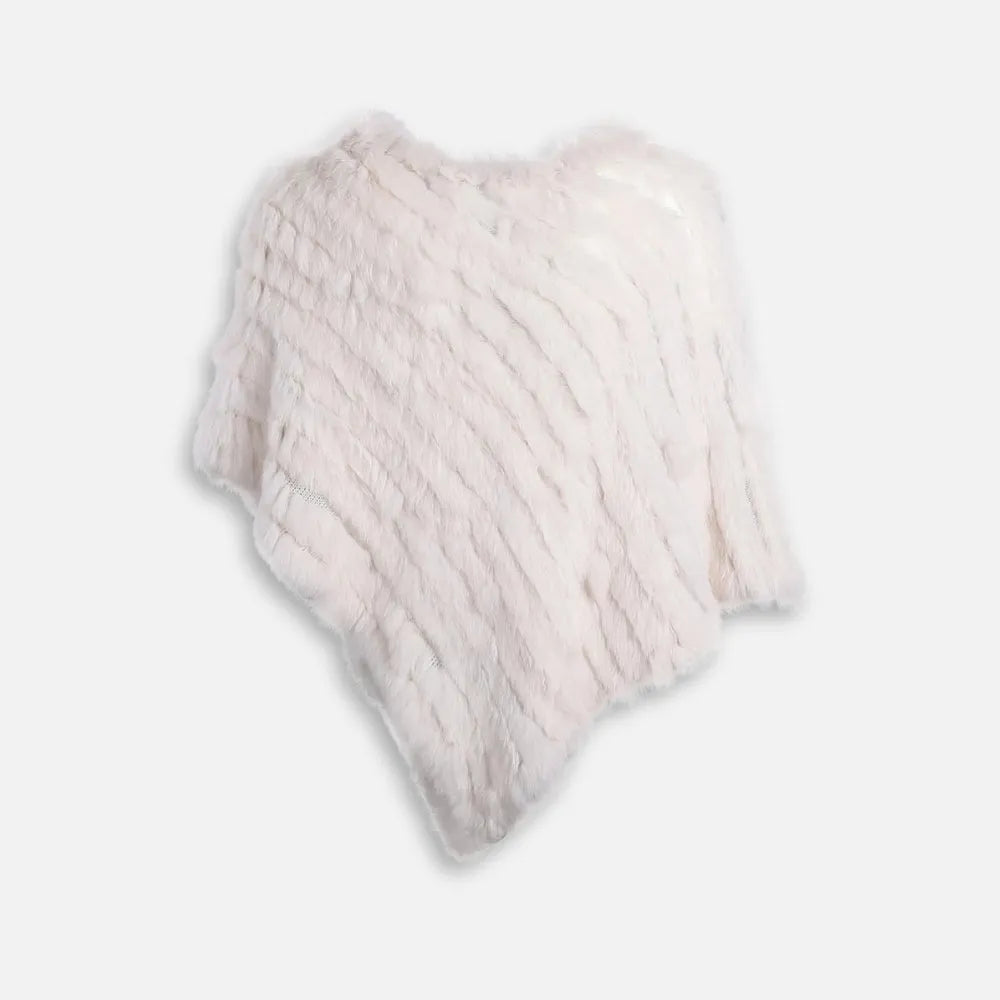 Poncho élégant blanc pour femme ambiance hivernale-Poncho Passion