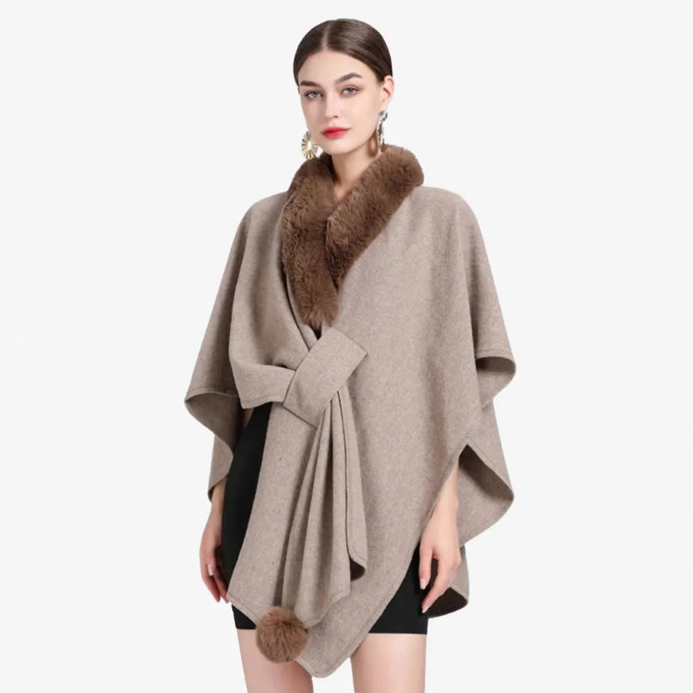 Poncho élégant col fourrure pour hiver femme-Poncho Passion