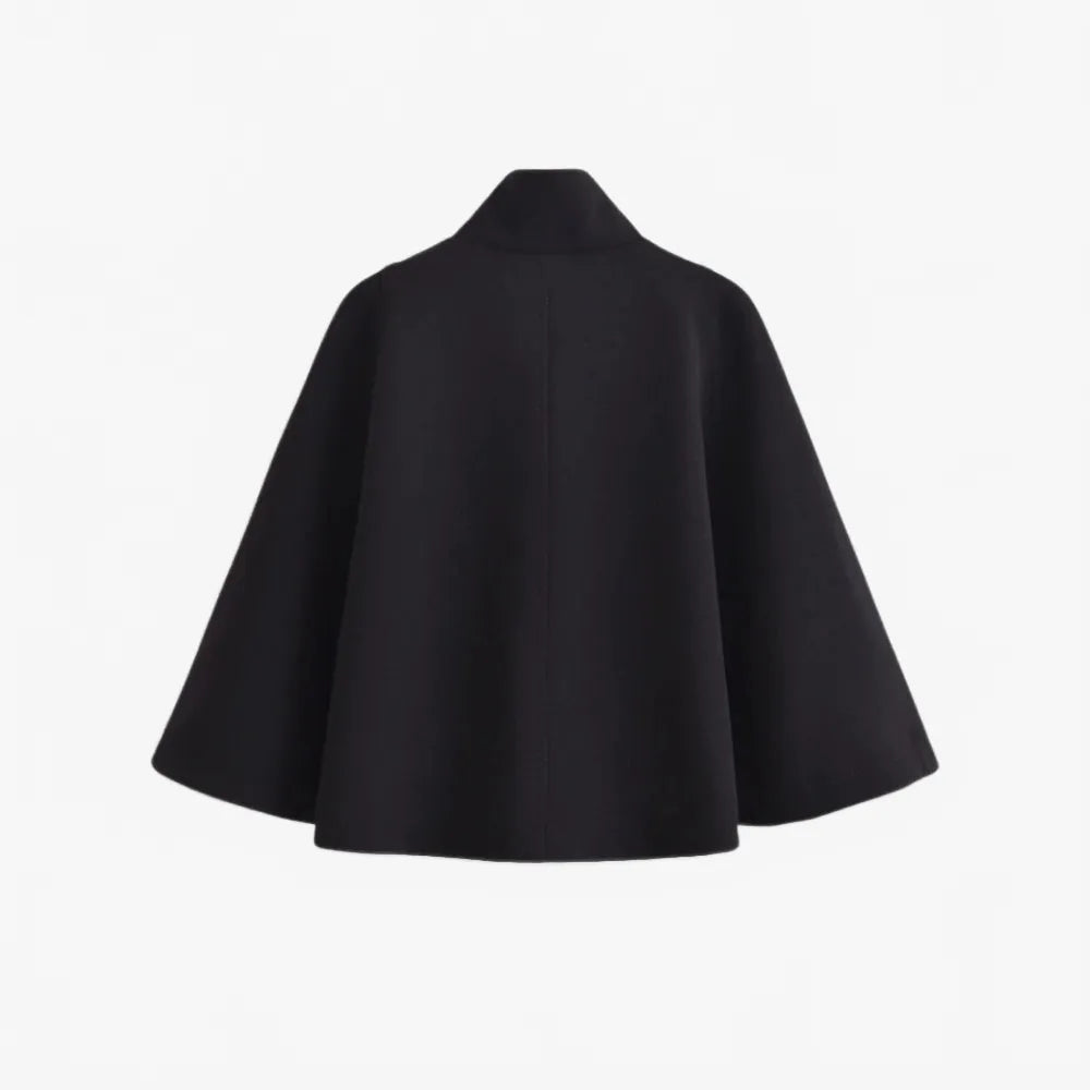 Poncho élégant noir pour femme style moderne et chic-Poncho Passion