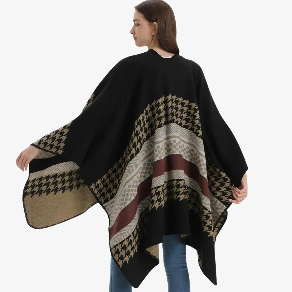 Poncho péruvien tendance pour femme avec motifs élégants-Poncho Passion