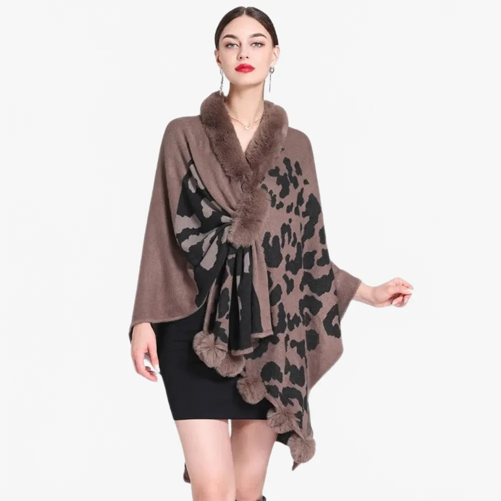 Poncho tendance tacheté pour femme élégant et moderne-Poncho Passion